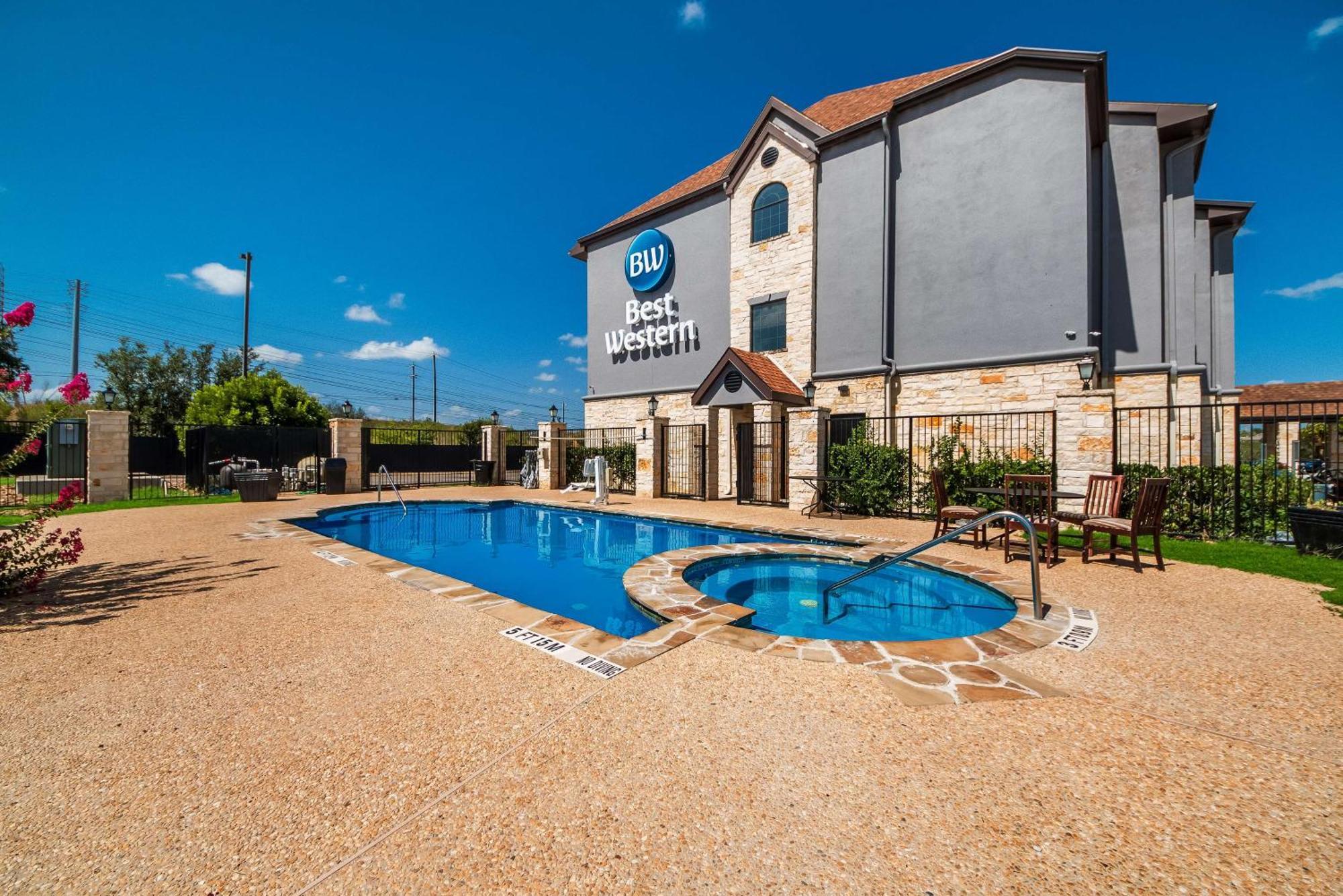 Best Western Seaworld San Antonio Exterior photo